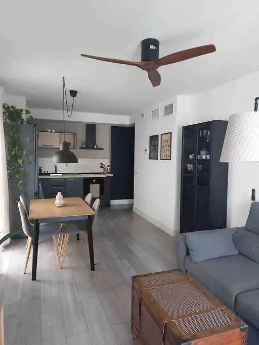 Cozy Apartment Malaga 0*,